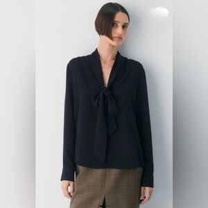 Aritzia Hestia Black Women's short nwt xxs